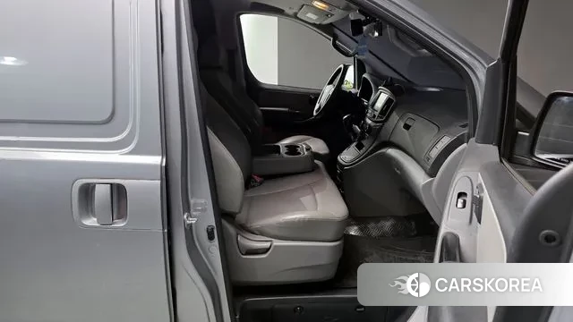 Hyundai The New Grand Starex 2018 Серебряный из Кореи, фото 2