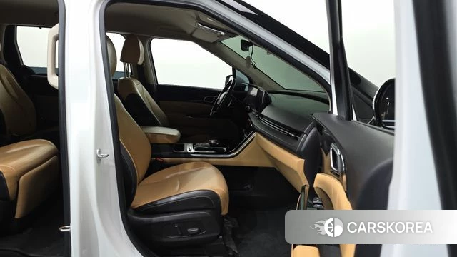 Kia Carnival 4th generation 2021 Белый из Кореи, фото 2