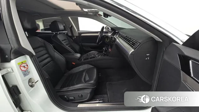 Volkswagen Arteon 2019 Белый из Кореи, фото 2