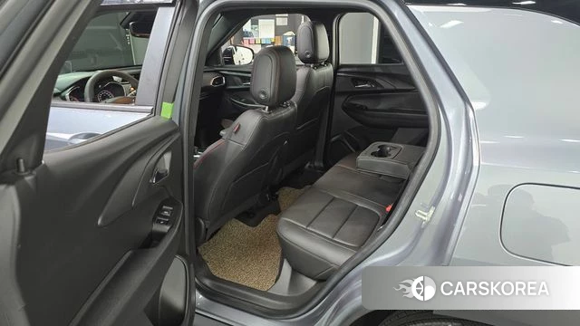 Chevrolet (GM Daewoo) Trailblazer 2021 Серебристо-серый из Кореи, фото 2