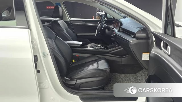 Kia The New K5 Hybrid 3rd generation 2024 Белый из Кореи, фото 2