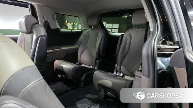 Kia The New Carnival 4th Generation 2023 Черный из Кореи, фото 2