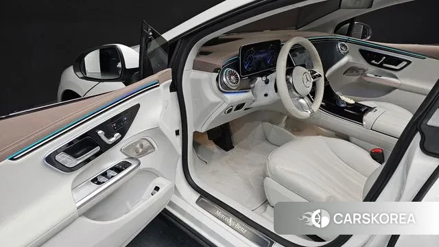 Mercedes-Benz EQE V295 2022 Белый из Кореи, фото 2