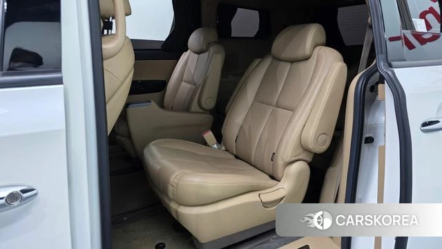 Kia The New Carnival 2019 Белый из Кореи, фото 2