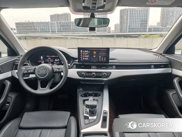 Audi A4L 2021 Черный из Китая, фото 2