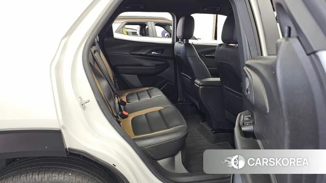 Chevrolet (GM Daewoo) Trailblazer 2021 Белый из Кореи, фото 2
