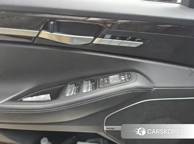 Genesis G90 2018 Черный из Кореи, фото 2