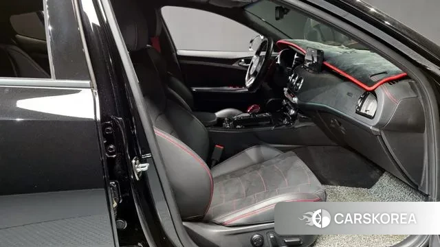 Kia Stinger Meister 2022 Черный из Кореи, фото 2