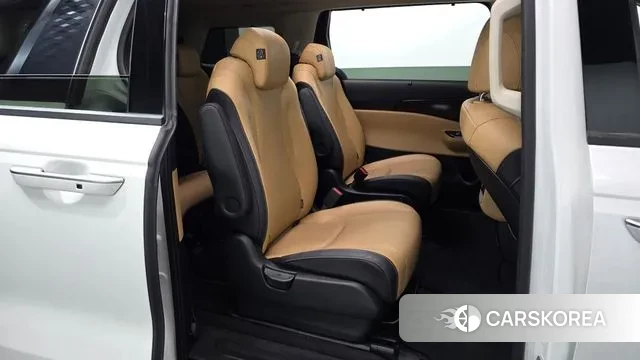 Kia Carnival 4th generation 2021 Белый из Кореи, фото 2