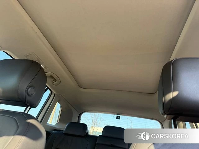 Volkswagen Tiguan second Generation 2022 Белый из Кореи, фото 2