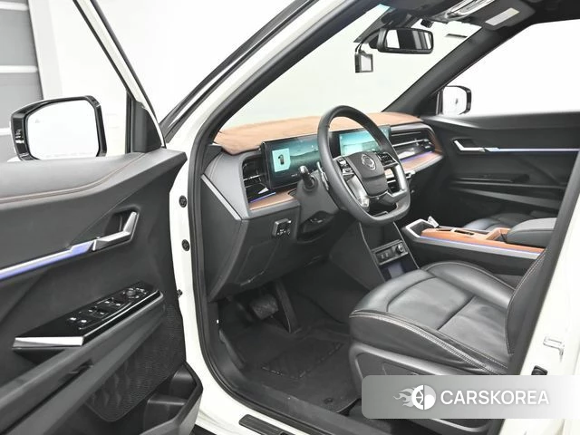 Ssangyong Torres EVX 2024 Белый из Кореи, фото 2