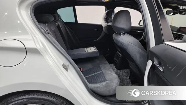 BMW 1 Series (F20) 2018 Белый из Кореи, фото 2