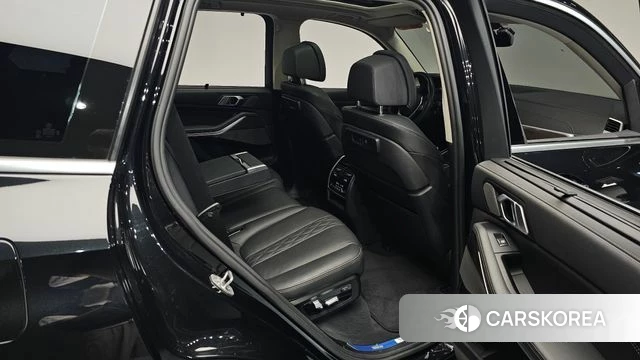 BMW X5 (G05) 2023 Черный из Кореи, фото 2