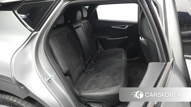 Kia EV6 2023 Серый из Кореи, фото 2