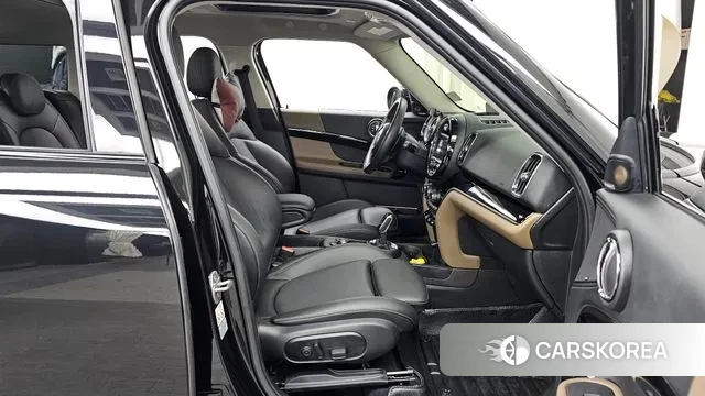 Mini Cooper S Countryman 2020 Черный из Кореи, фото 2