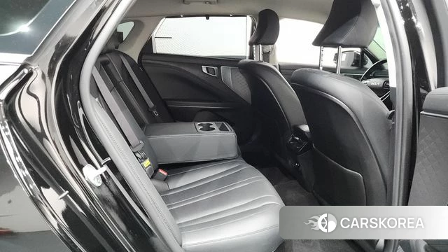 Kia K8 Hybrid 2021 Черный из Кореи, фото 2