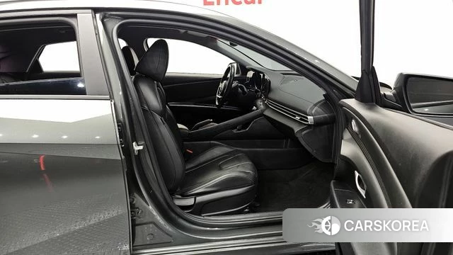 Hyundai Avante (CN7) 2022 Серый из Кореи, фото 2