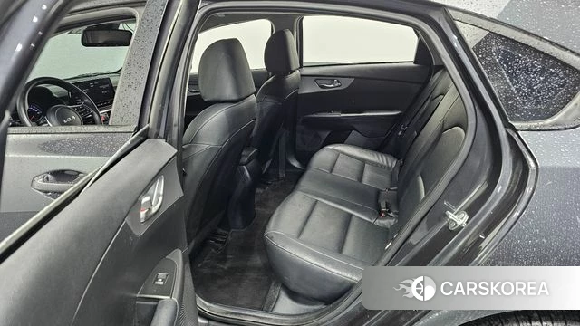 Kia The New K3 2nd generation 2021 Серый из Кореи, фото 2