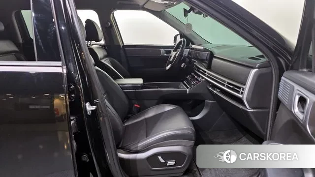 Hyundai Santa Fe (MX5) 2023 Черный из Кореи, фото 2