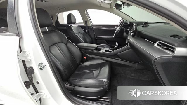 Kia K5 3rd generation 2021 Белый из Кореи, фото 2