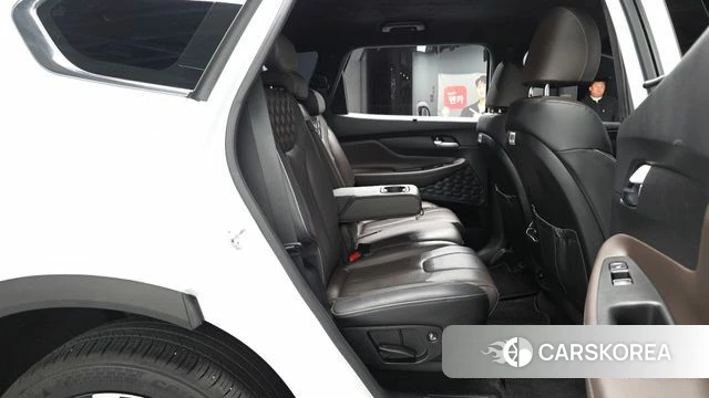 Hyundai The New Santa Fe 2021 Белый из Кореи, фото 2