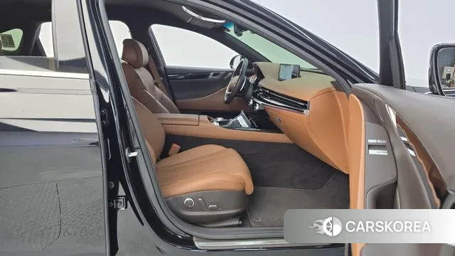 Genesis G80 (RG3) 2022 Черный из Кореи, фото 2