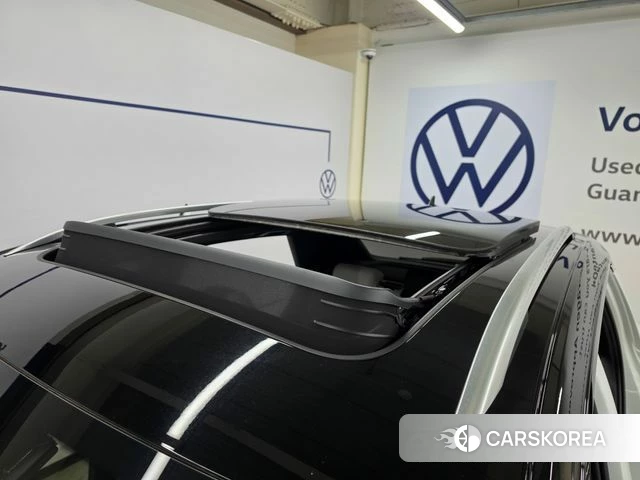 Volkswagen T-Roc 2022 Белый из Кореи, фото 2