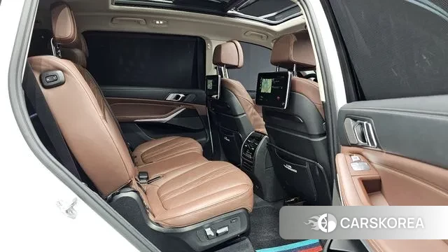 BMW X7 (G07) 2021 Белый из Кореи, фото 2