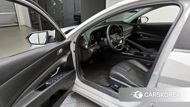 Hyundai Avante (CN7) 2020 Серебристо-серый из Кореи, фото 2