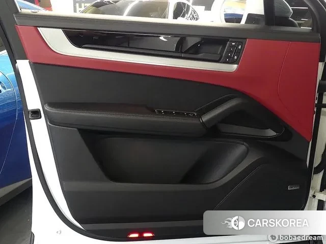 Porsche Cayenne (PO536) 2024 Белый из Кореи, фото 2