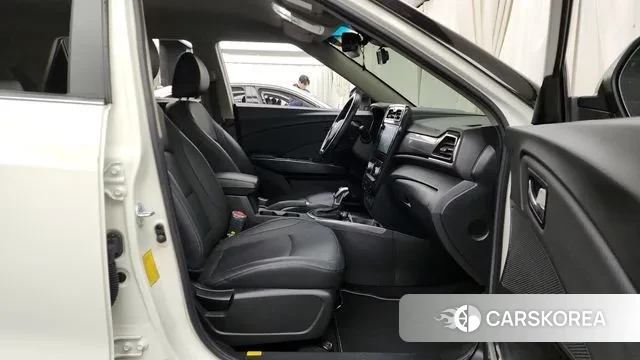 Ssangyong The New Tivoli Air 2023 Белый из Кореи, фото 2