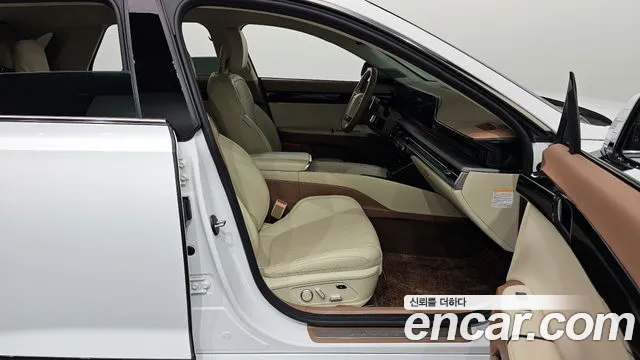 Hyundai Grandeur Hybrid (GN7) id 2715771 из Кореи 2