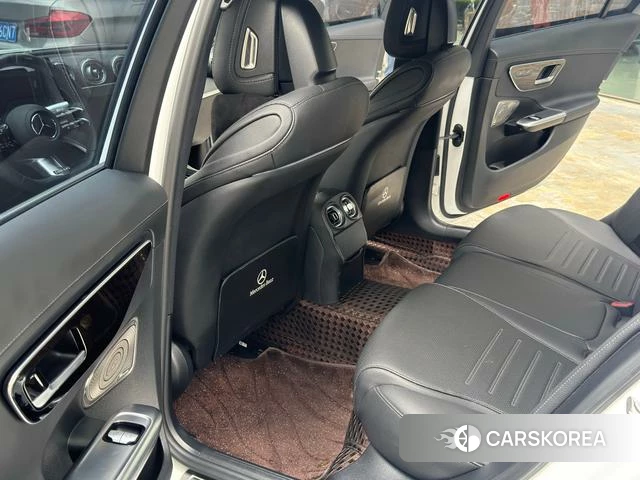 Mercedes-Benz Class C 2023 Белый из Китая, фото 2