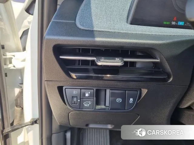 Kia EV6 2022 Белый из Кореи, фото 2