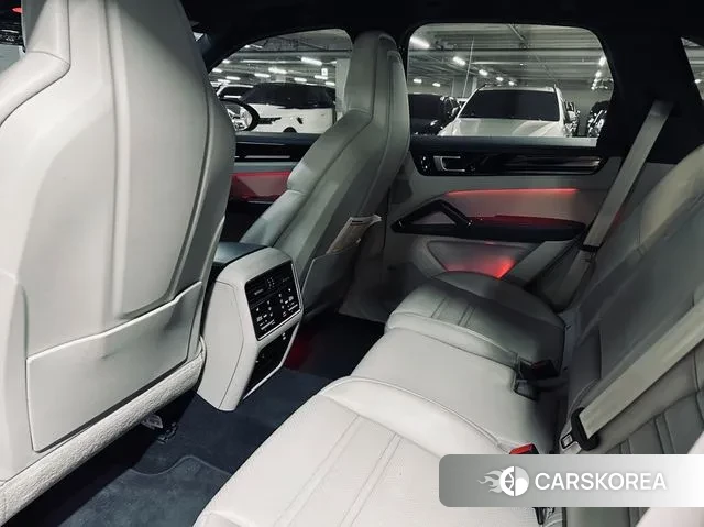 Porsche Cayenne (PO536) 2021 Черный из Кореи, фото 2