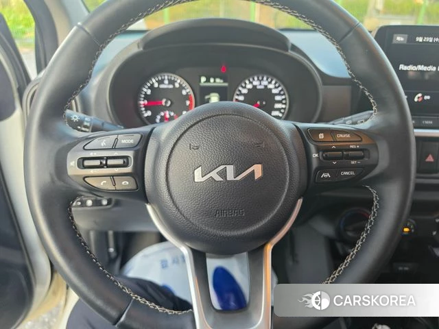 Kia Morning Urban (JA) 2023 Жемчужный цвет из Кореи, фото 2