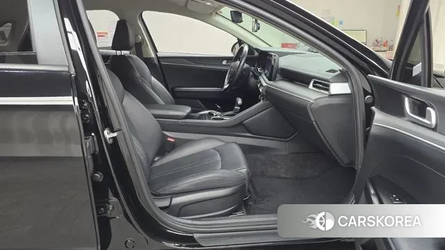 Kia K5 3rd generation 2021 Черный из Кореи, фото 2