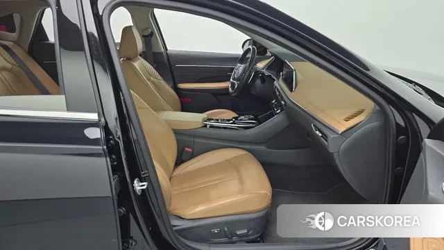 Hyundai Sonata (DN8) 2019 Черный из Кореи, фото 2