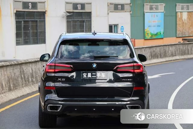 BMW X5 (imported) 2021 Черный из Китая, фото 2