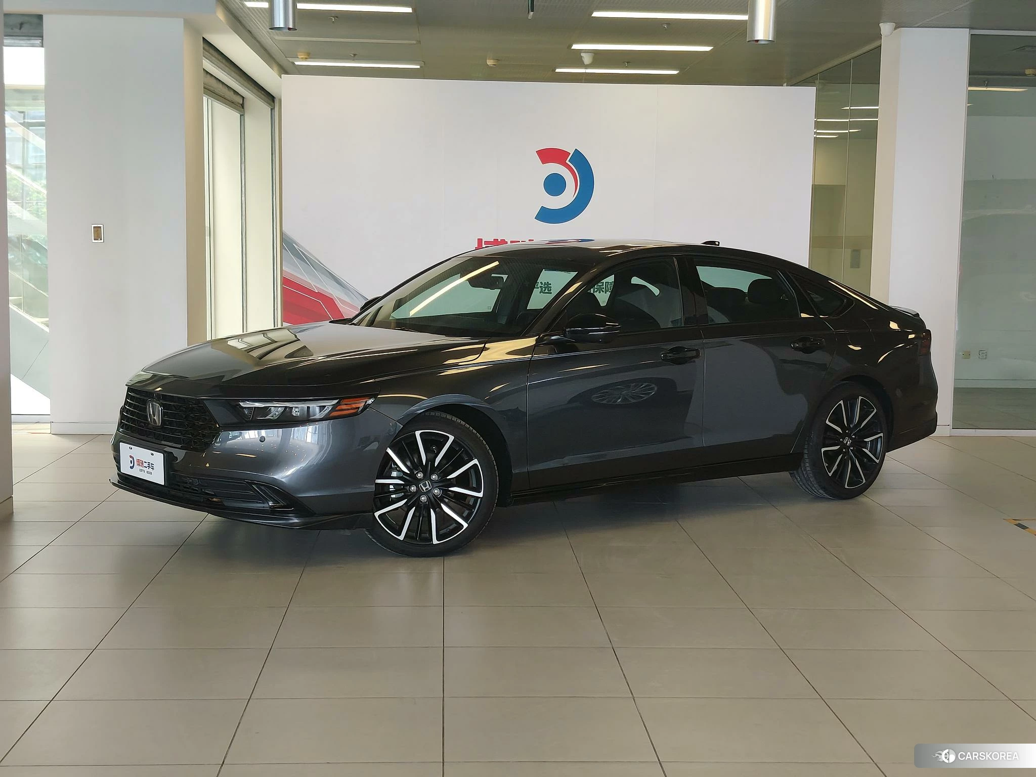 Honda Accord 2023 Темно-серый из Китая, фото 2