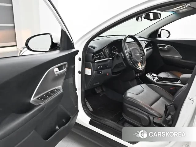 Kia Niro EV 2021 Белый из Кореи, фото 2