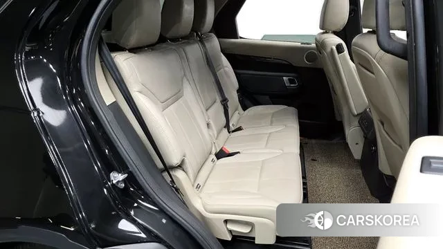 Land Rover Discovery 5 2019 Черный из Кореи, фото 2