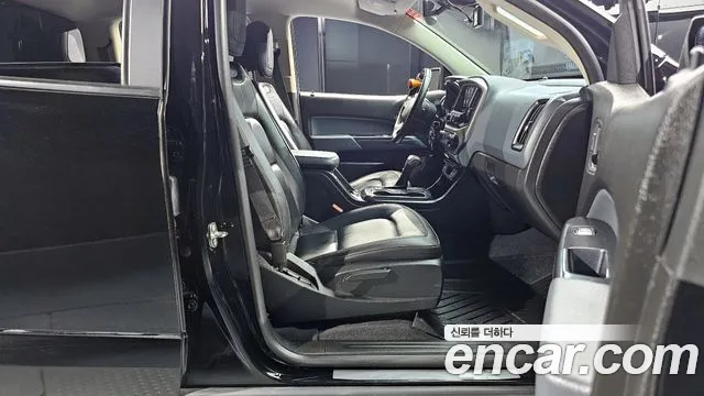 Chevrolet (GM Daewoo) Real New Colorado 2021 Черный из Кореи, фото 2