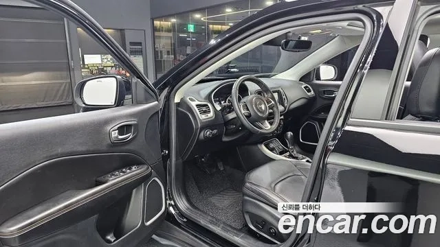 Jeep Compass 2nd Generation 2019 Черный из Кореи, фото 2