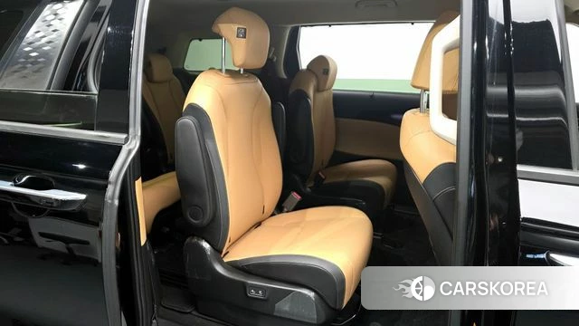 Kia Carnival 4th generation 2022 Черный из Кореи, фото 2