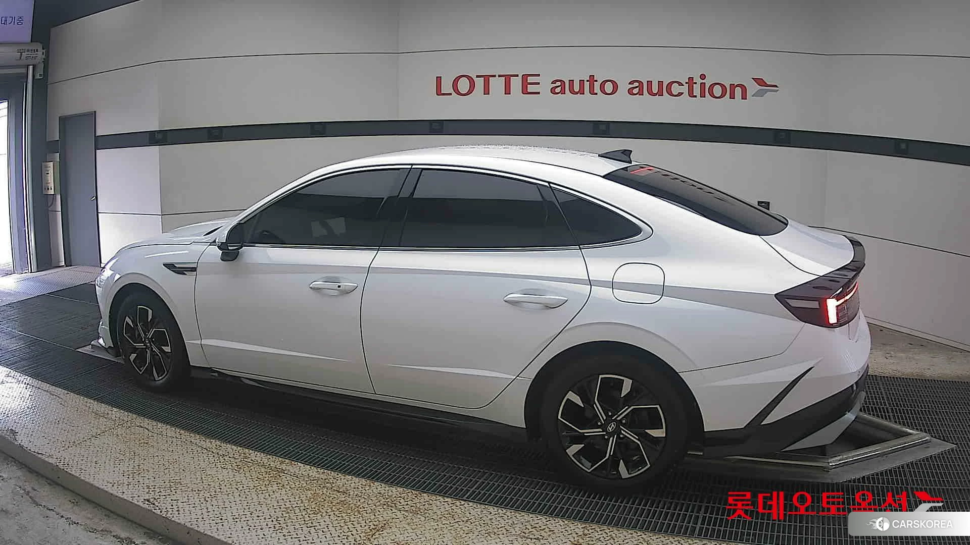 Hyundai Sonata 2024 Serenity White Pearl из Кореи, фото 2