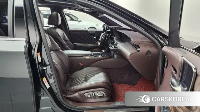 Lexus LS500 5th generation 2018 Черный из Кореи, фото 2