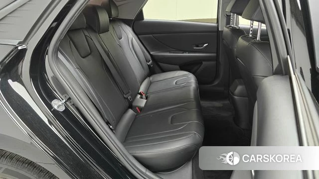 Hyundai Avante (CN7) 2021 Черный из Кореи, фото 2