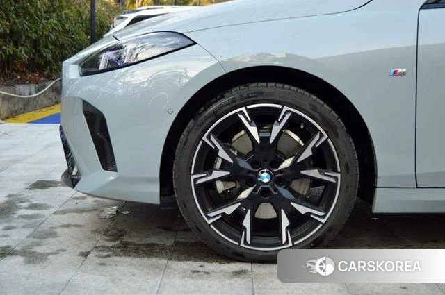 BMW 2 series 2025 Темно-серый из Китая, фото 2