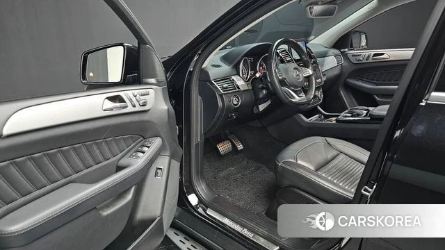 Mercedes-Benz GLE - Class W166 2018 Черный из Кореи, фото 2